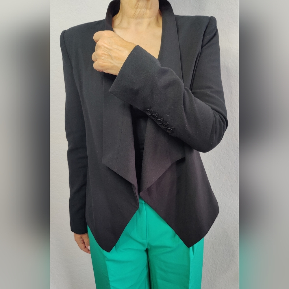 BCBGmaxazria blazer black open front size M long sleeve - Picture 5 of 6